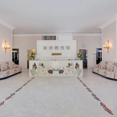 Mio Bianco Resort 4* בודרום